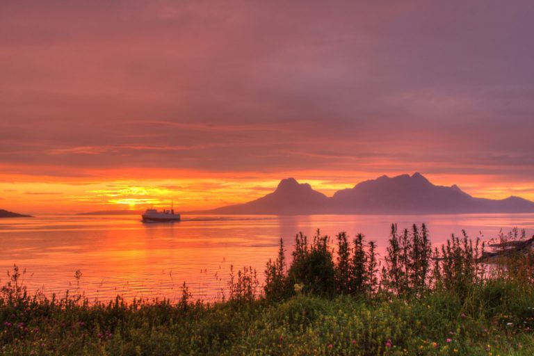 Picture of ferry in Northern Norway © Tommy Andreassen